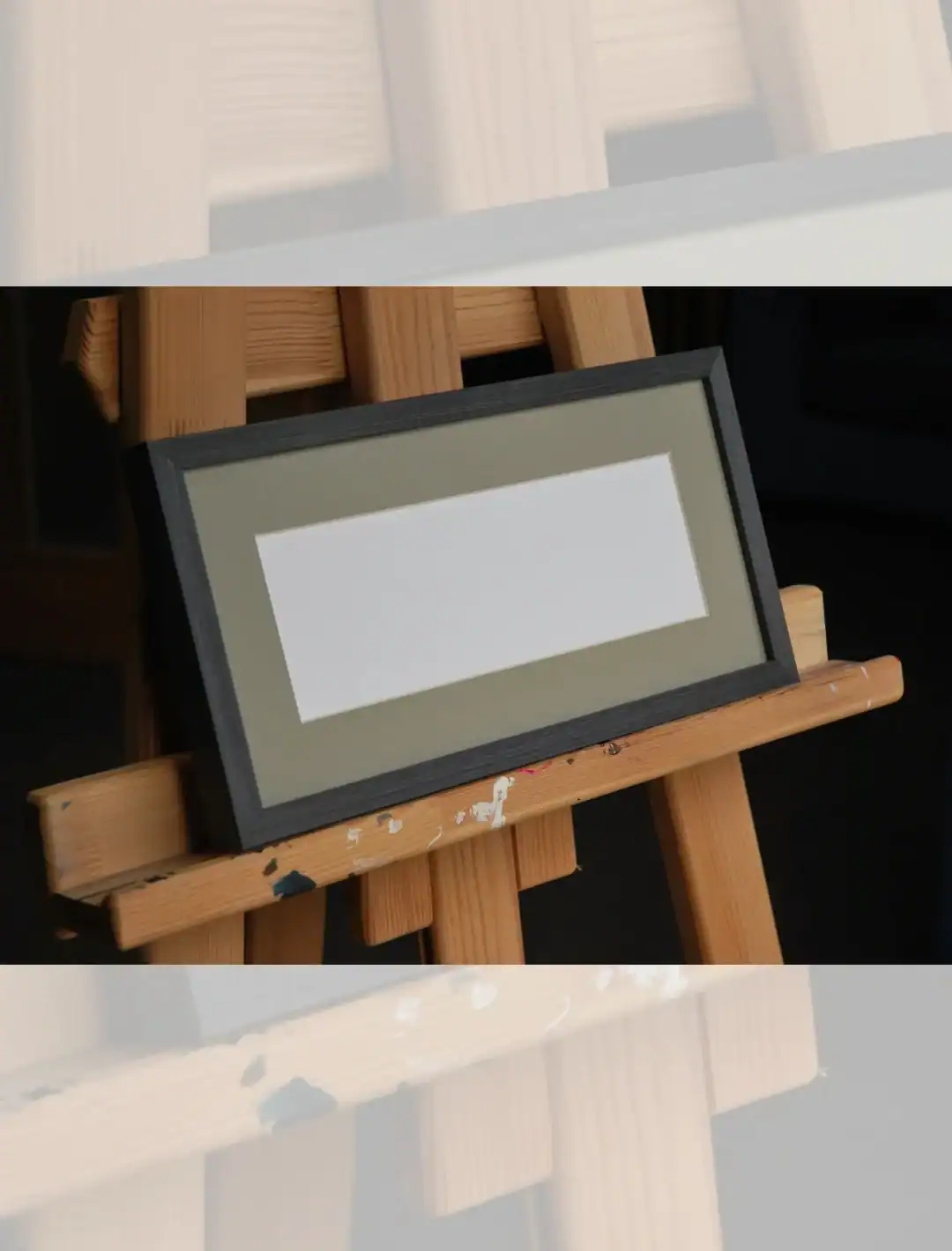 Polaroid Moments photo frame
